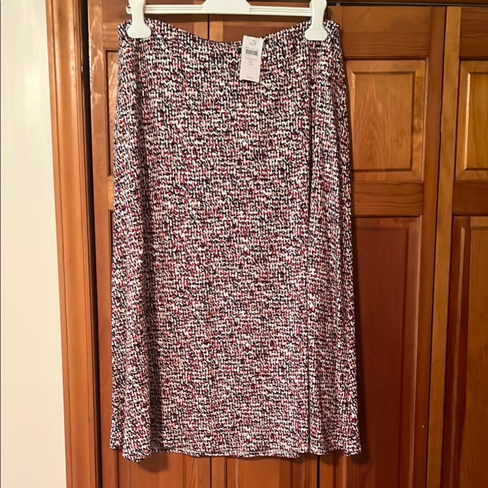 J. Jill Black, White and Red A-Line Midi Skirt